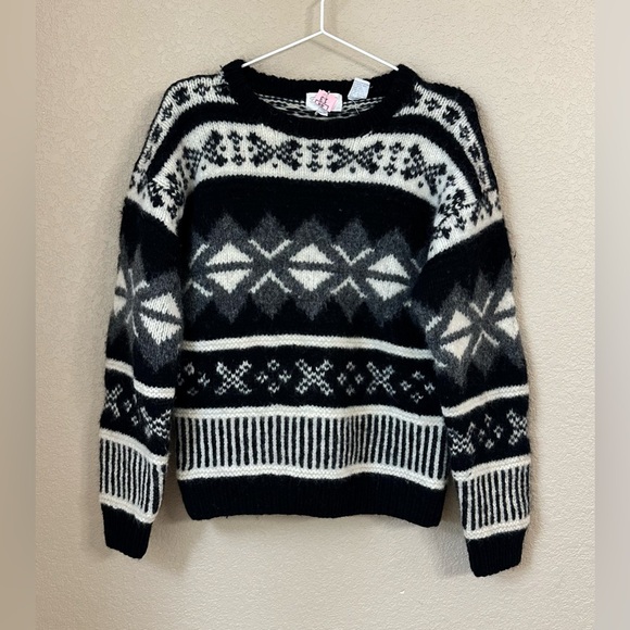 Via Condotti Vintage 100% Wool Sweater EUC Size Large (no Size Tag) - Picture 1 of 5